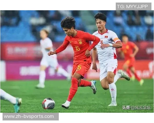 U22国足角球失利遭反击无奈战术犯规主裁判未出示黄牌解析