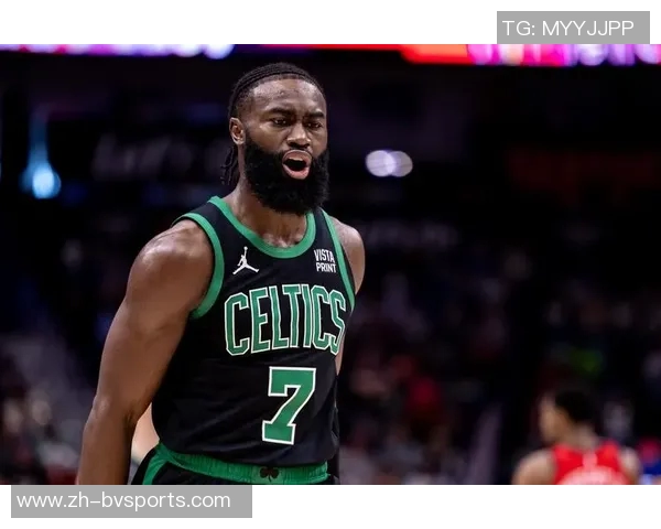 下半场球队稳健发挥杰伦布朗引领逆转20分展现领袖风范